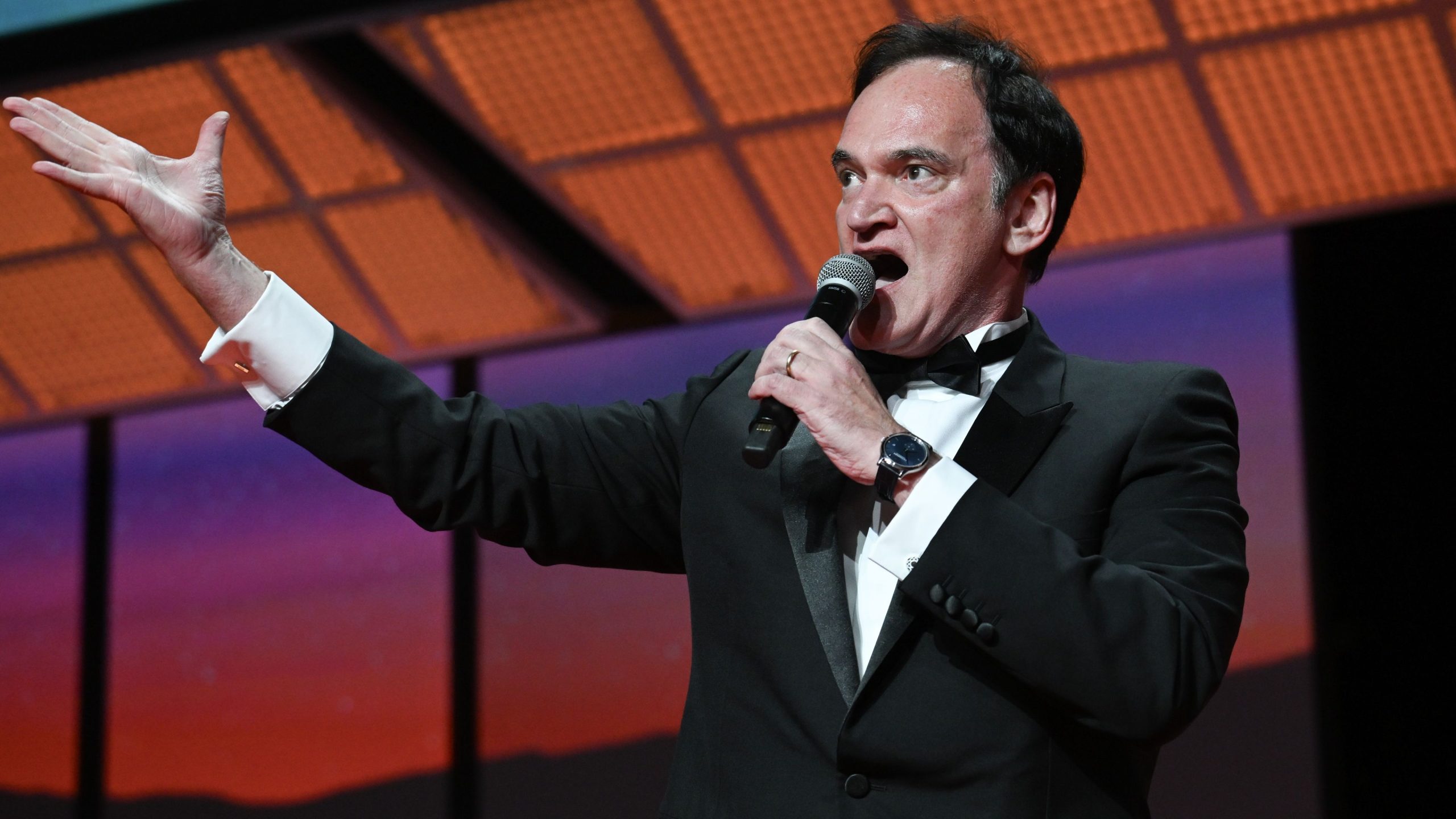 Quentin Tarantino Raves About Ben Affleck's Netflix Thriller As Director Slams Hollywood Movies For "Flavorless Sausage Factory"